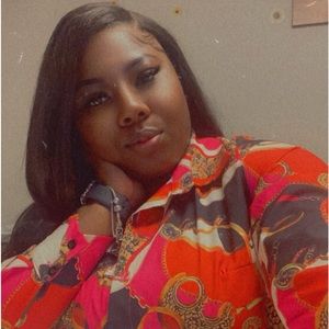 Meet your Posher, Jasmine